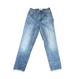 EVERLANE The Curvy Cheeky Straight Jeans Lt Wash Distressed Raw Hem‎ Women Sz 26